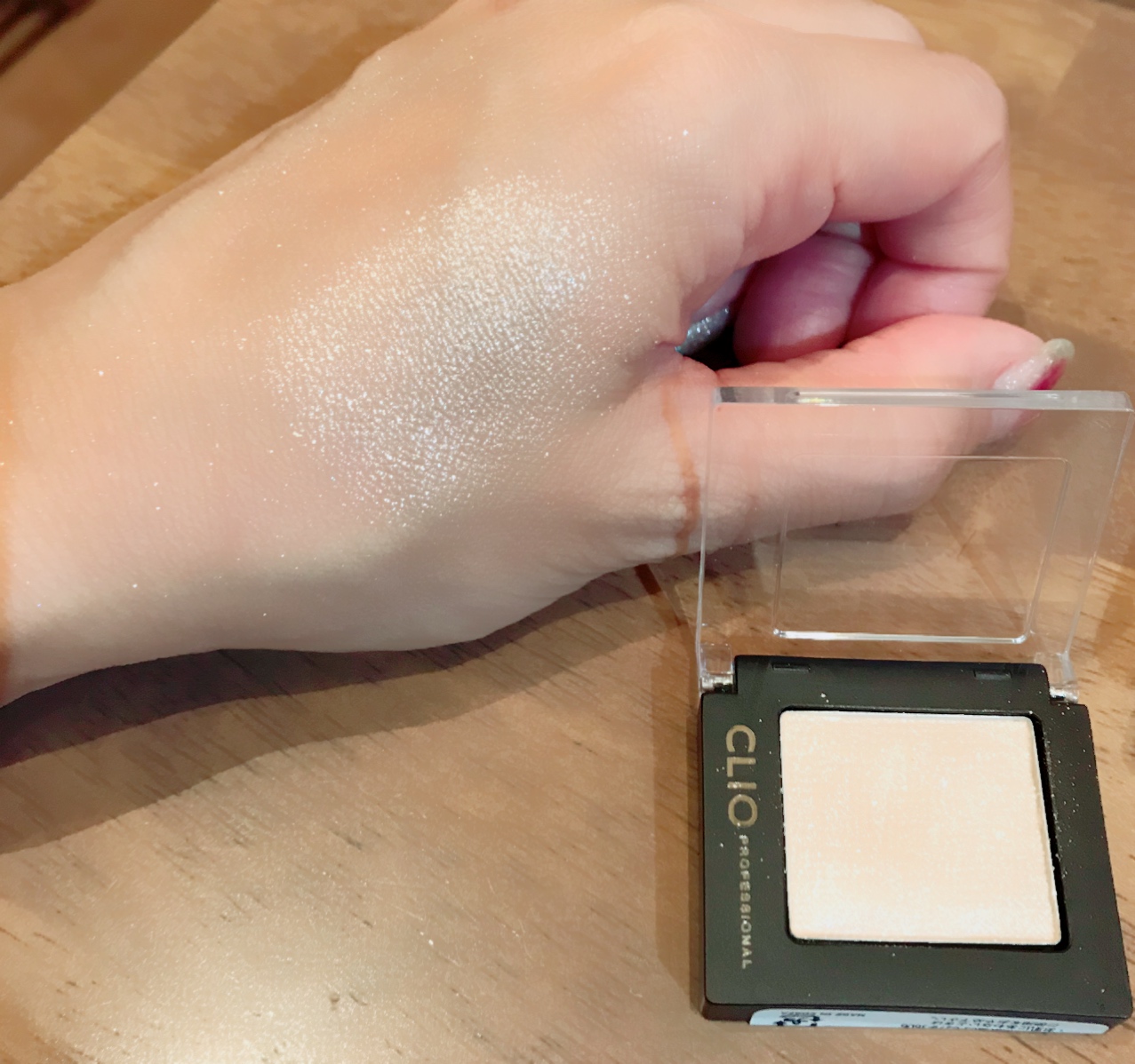 CLIO シングルシャドウ G02